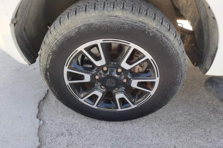 Used Huanghai Xianglong 2017 2.8T N1S Extended-Length Diesel Two-Wheel Drive Sport Edition