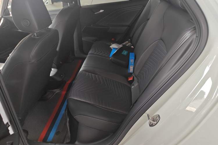 Used Volkswagen ID.3 2025 Smart Version Pure & Intelligent Enjoyment Edition Left Rear Seat