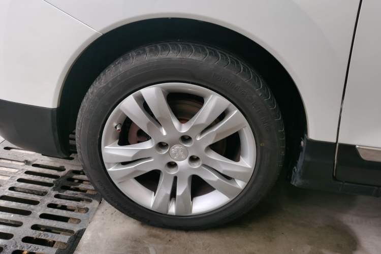 Used Peugeot 3008 2013 1.6THP Automatic Prestige Edition