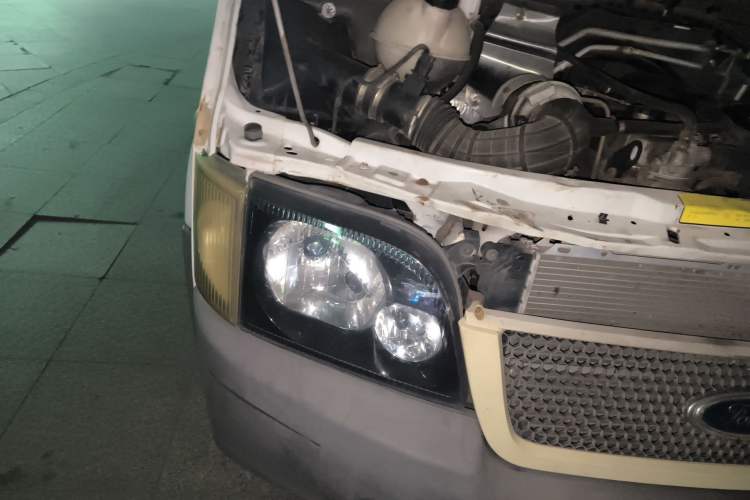 Used Ford Classic Transit 2016 2.8T Diesel Short-Wheelbase 6-Seater Mid-Roof Multifunction Vehicle JX493ZLQ4
