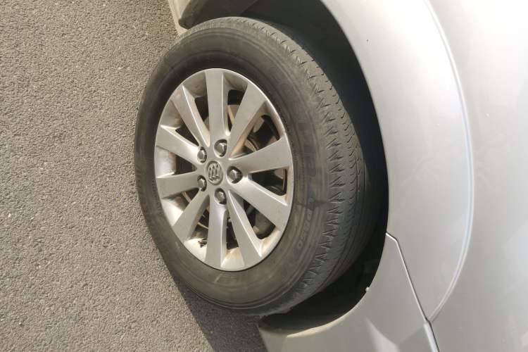 Used Buick GL8 2014 2.4L Classic Edition
