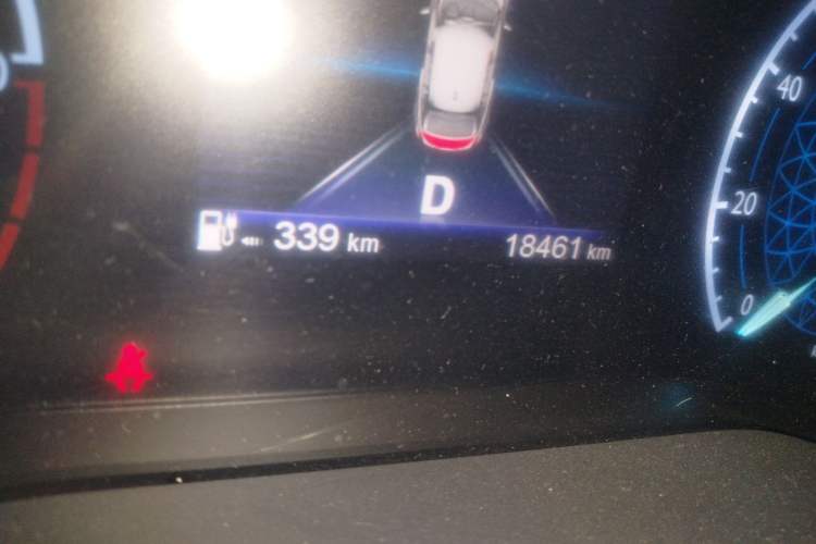 Used Hongqi E-QM5 2022 431 km Charge & Enjoy Edition