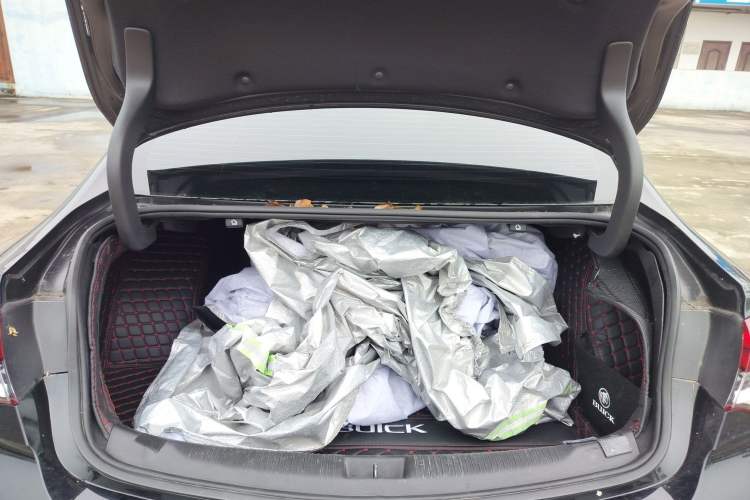 Used Buick Regal 2020 552T Luxury Version Trunk