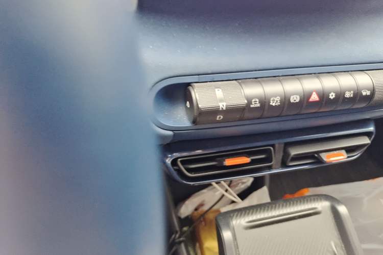 Used BYD Seagull 2024 Honor Edition 405km Flying Version Gear Lever