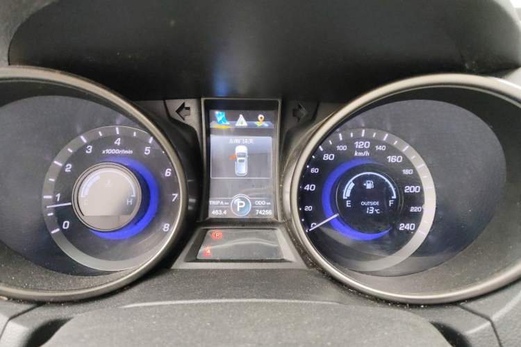 Used CHANGAN CS75 2014 1.8T Automatic Elite Model China IV Standard Instrument Cluster