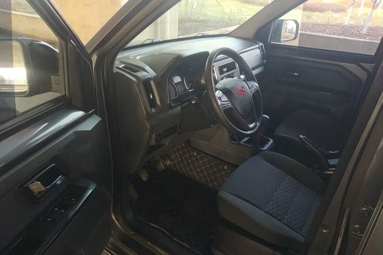 Used Wuling Zhengtu 2021 1.5L Entry-Level LAR