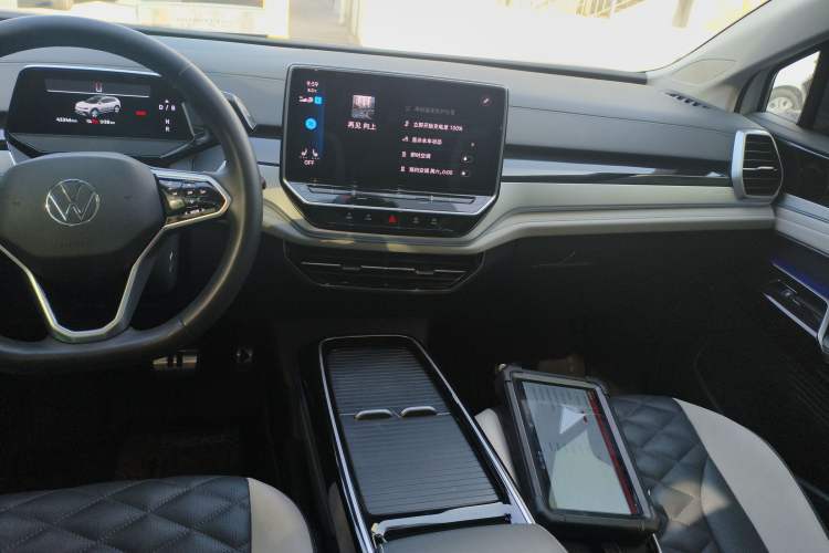 Used Volkswagen ID.6 CROZZ 2022 Long-Range PRO Edition
