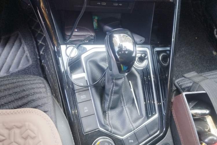 Used Volkswagen Tayron 2020 380TSI All-Wheel Drive R-Line Connected Version