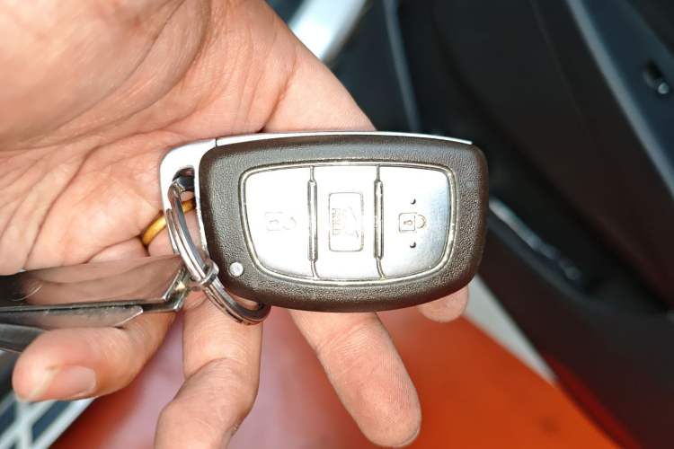 Used Hyundai Tucson 2015 1.6T Dual-Clutch Two-Wheel-Drive Smart Model Vehicle Key