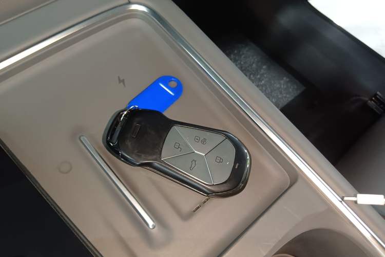 Used XPeng G6 2025 625 Long-Range Max Flagship Edition
