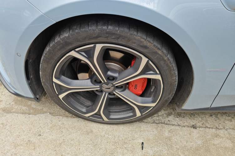 Used Nio ET5 2022 75 kWh Exterior 4