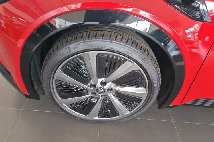 Used Toyota bZ5 2025 Model 550 PRO Smart Driving Edition
