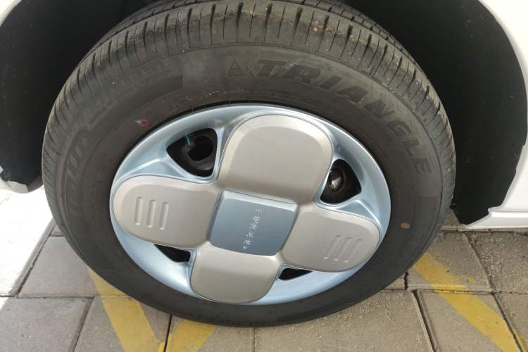 Used Geely Galaxy Panda 2024 Panda Mini 200km Endurance Bear
