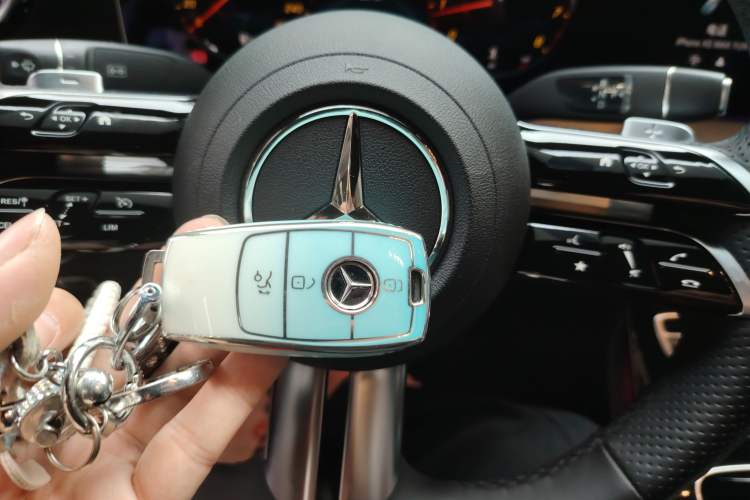 Used Mercedes-Benz E-Class (Import) 2023-Year Restyled E 260 Coupe
