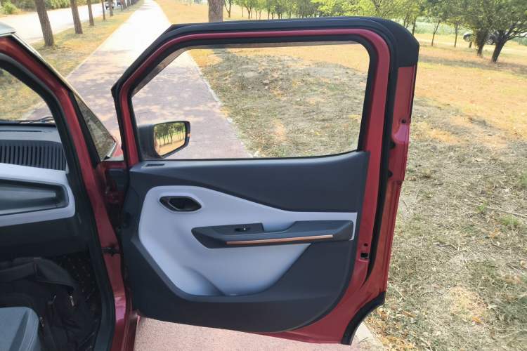 Used Baojun E200 2019 250KM Smart Drive Edition