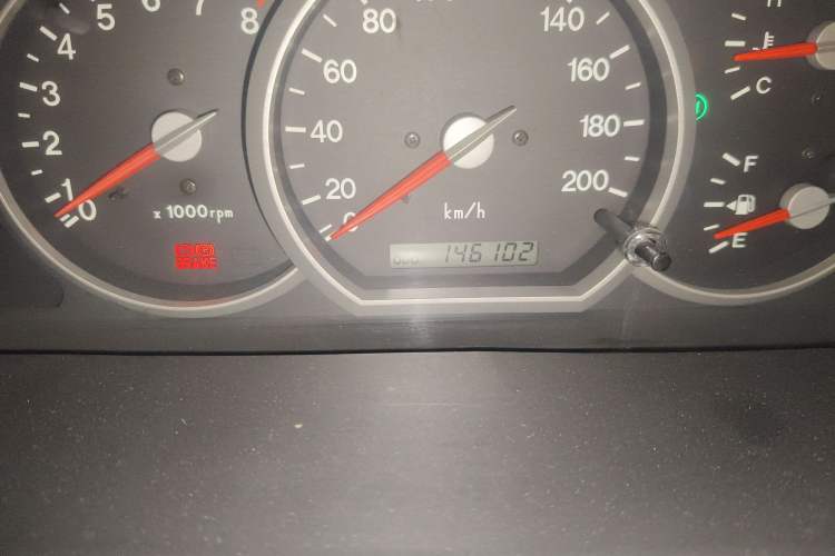 Used Kia Carnival 2006 2.7L GLS-1