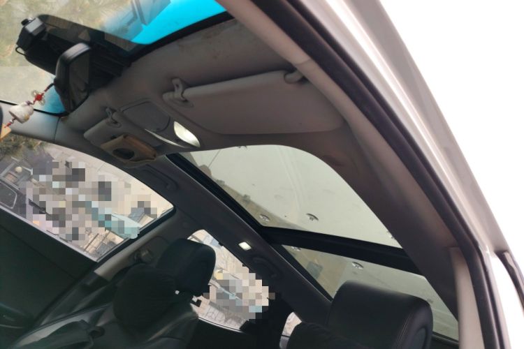 Used Hyundai Santa Fe 2013 2.0T Automatic All-Wheel Drive Top Trim