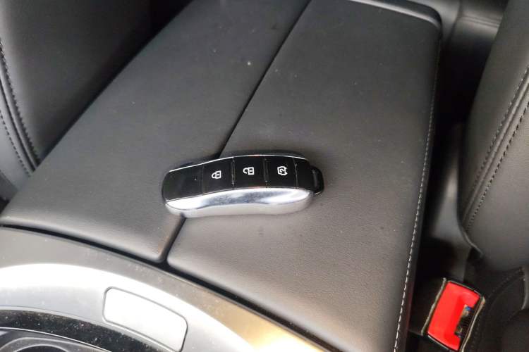 Used Dongfeng Fengon ix7 2020 2.0 TGDI Automatic Two-Wheel Drive Urban Luxury Edition