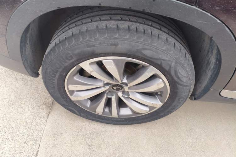 Used DS 6 2016 1.6T Luxury Edition THP160 Exterior 5