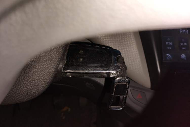 Used Chevrolet Sail 2015 Sail 3 1.5L Manual with Ideal Sunroof Edition