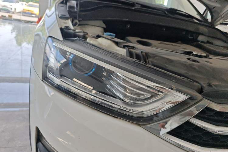 Used Zotye SR7 2017 1.5T CVT Cube Road Edition