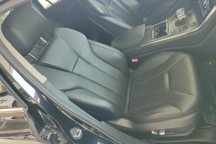 Used Hongqi H5 2020 1.8T Automatic Smart Connect Flagship Edition
