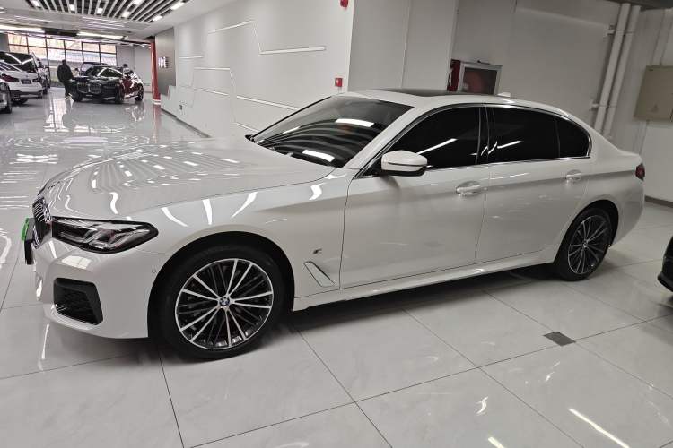 Used BMW 5 Series 2023 530Li Leading Model M Sport Package
