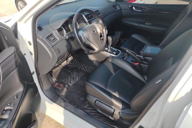 Used Nissan Tiida 2023 1.6L CVT Smart Drive Version