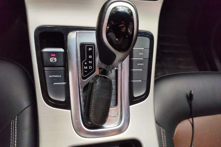 Used Geely Auto Emgrand GL 2017 1.3T DCT Luxury Model
