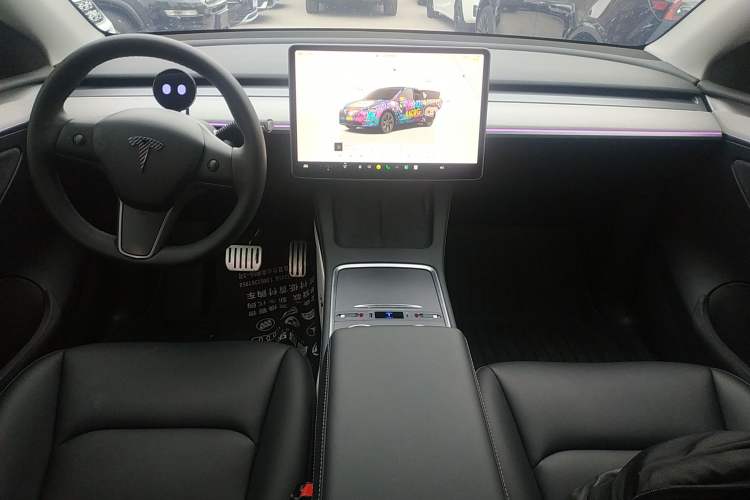 Used Tesla Model Y 2024 Rear-Wheel-Drive Version
