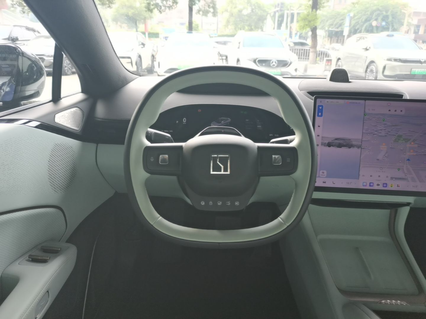 Zeekr 007 2025 Four-Wheel Drive Intelligent Driving Version 75 kWh — снимка 15