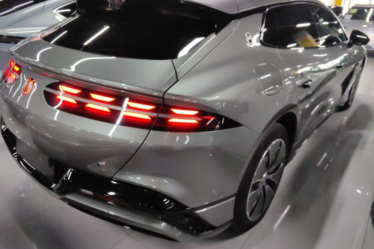 Used Denza Z9GT 2024 1100 Four-Wheel Drive Max Edition