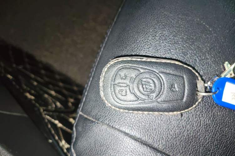 Used Buick Encore 2016 18T Automatic Two-Wheel Drive Urban Leading Edition