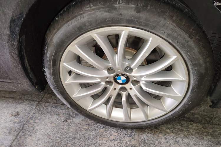 Used BMW 5 Series 2017 525Li Luxury Design Package
