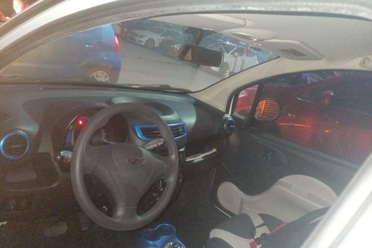 Used Chery New Energy eQ 2015 Luxury Model Headliner