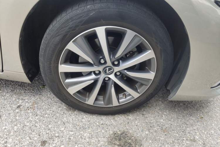 Used Lexus ES 2020 200 Excellence Edition