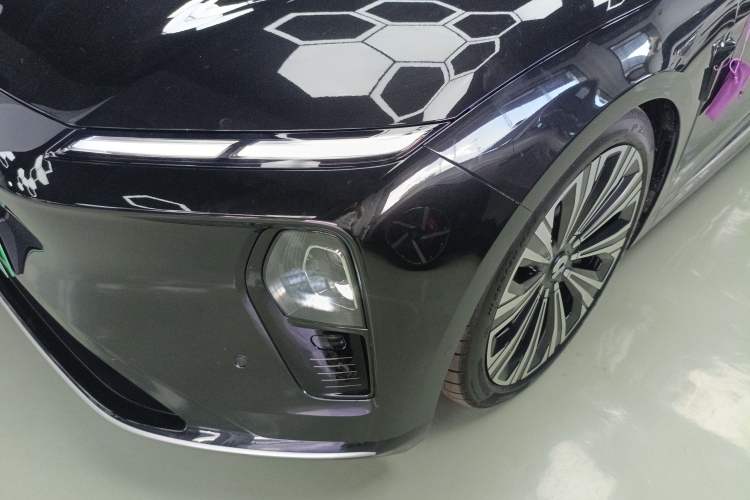 Used Nio ET9 2025 100kWh Signature Edition
