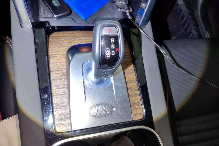 Used Land Rover Discovery Sport 2022 Restyled 249 PS R-Dynamic SE Performance Tech Edition 5 Seats
