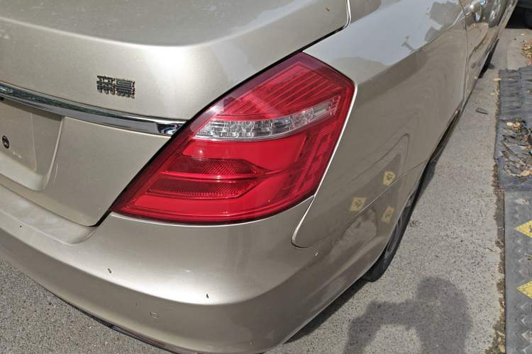 Used Geely Auto Emgrand 2017 Sedan Million Edition 1.5L CVT Upward Version