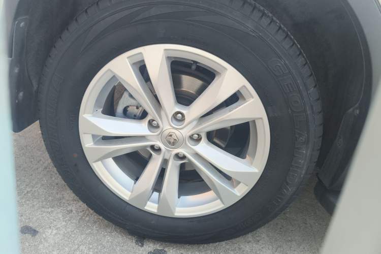 Used Renault Koleos 2018 2.0L Two-Wheel-Drive Luxury Edition
