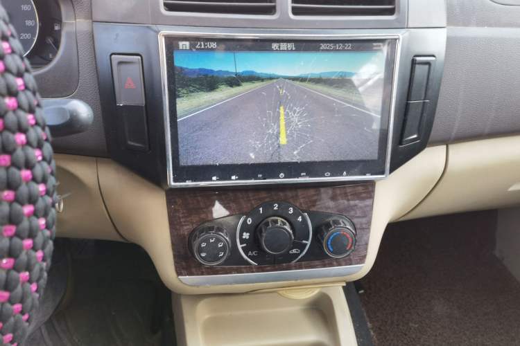 Used BAIC Weiwang M20 2014 1.5L Basic Version DAM15DL Audio And AC Panel