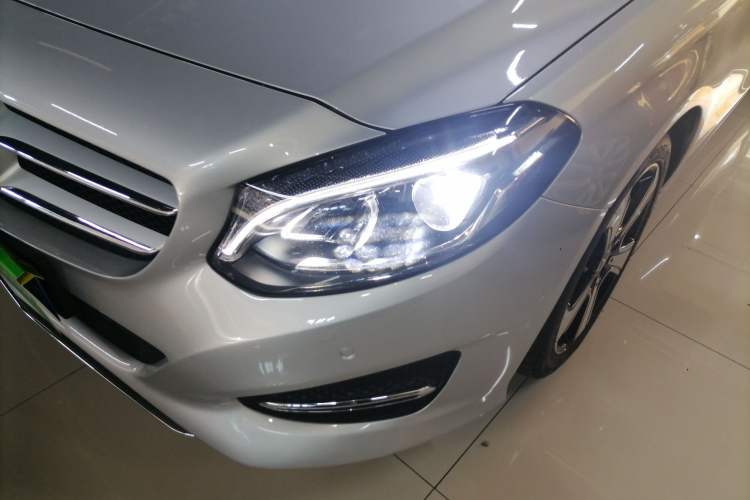 Used Mercedes-Benz B-Class 2018 B 200 Fashion Model