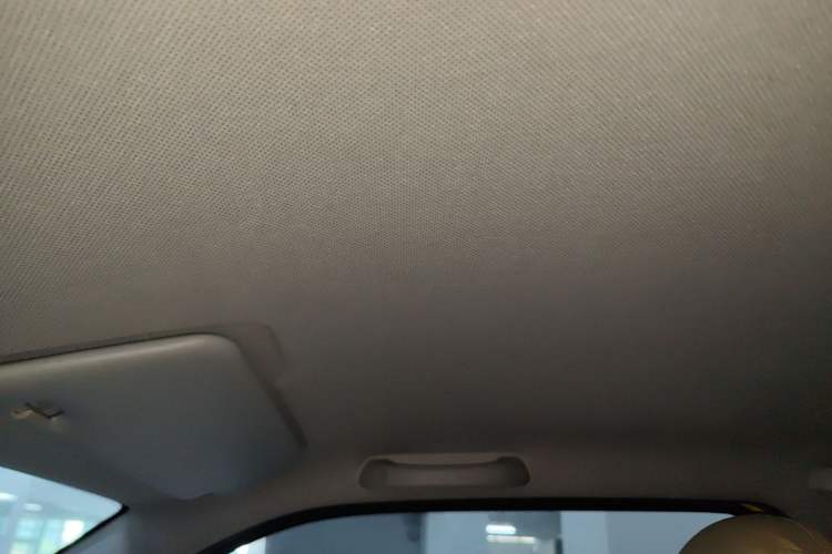 Used Wuling Hongguang MINIEV 2021 Macaron Premium Model – Lithium Iron Phosphate