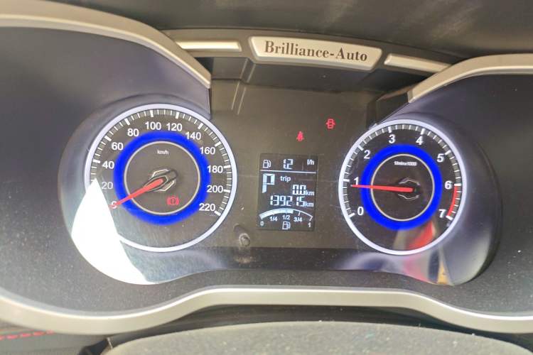 Used Brilliance V3 2016 1.5L Automatic Comfort Model Instrument Cluster