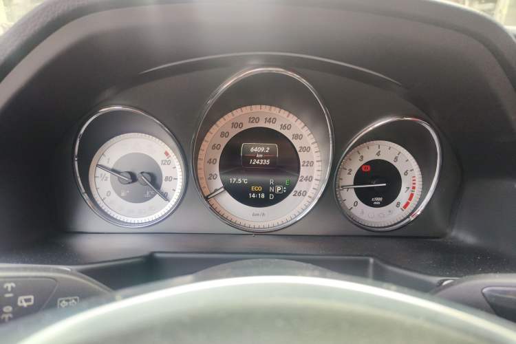 Used Mercedes-Benz GLK-Class 2015 GLK 260 4MATIC Dynamic Edition Ultimate Version
