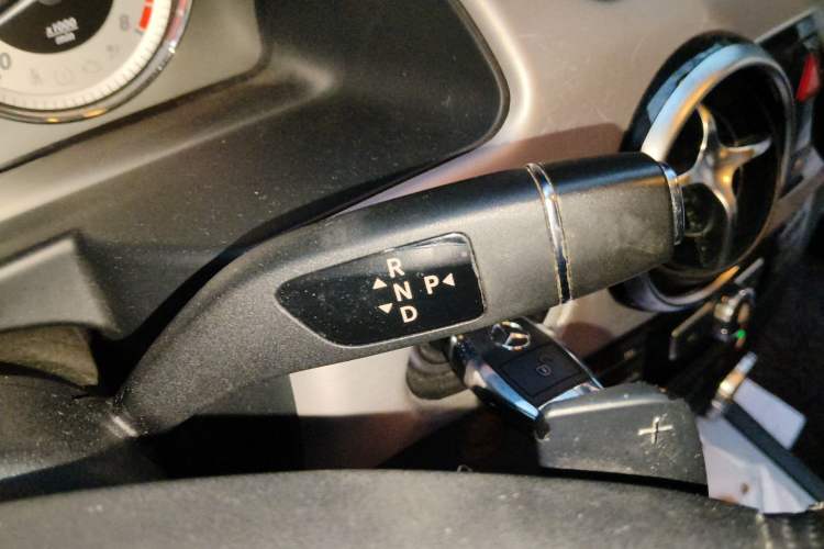 Used Mercedes-Benz GLK-Class 2015 GLK 260 4MATIC Dynamic Edition Ultimate Version
