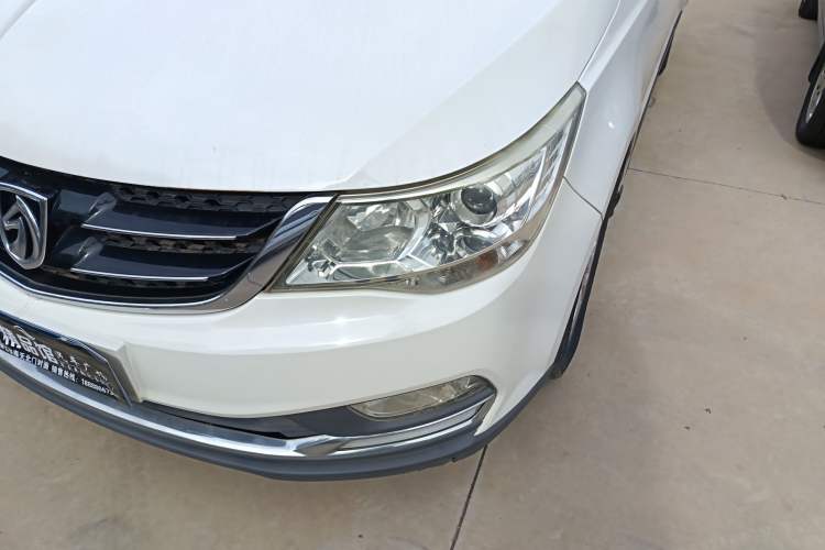 Used Baojun 730 2016 1.8L iAMT Comfort Version 7 Seats
