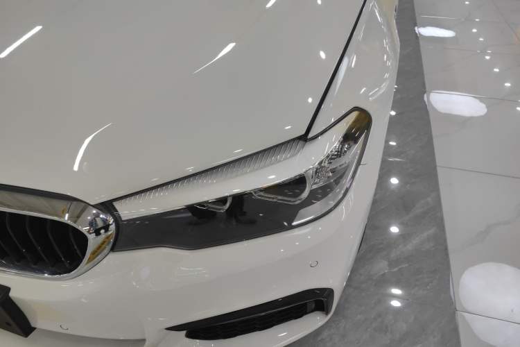 Used BMW 5 Series 2018 525i M Sport Package