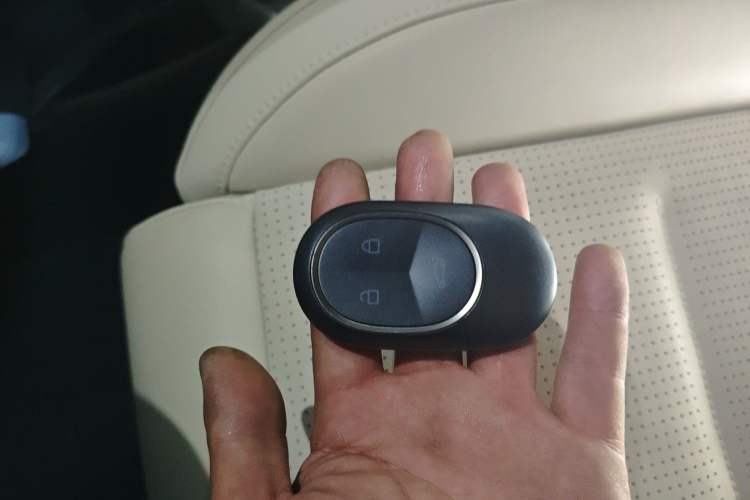 Used Nio EC6 2023 75 kWh
