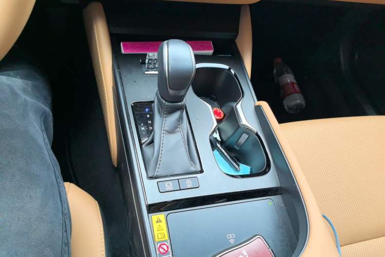 Used Lexus ES 2025 200 Premium Edition